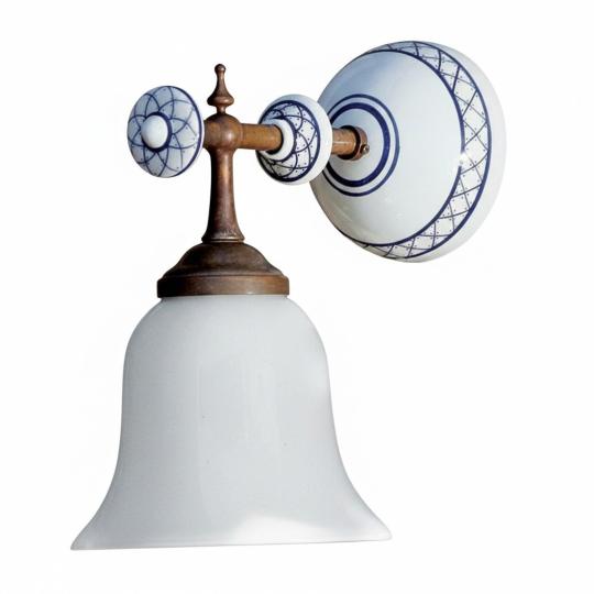 kezzel festett mediterran kek fali lampa falikar toscan mediterran provance olasz konyha nappali haloszoba furdoszoba vilagitas igenyes csillar balaton ynaralo felujitas vadaszhaz 1.jpg